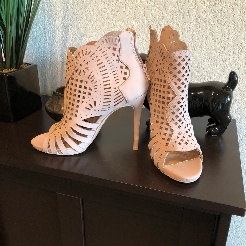 3 for $20! Pink Pazzo Heels